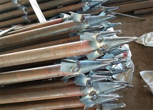 畜禽良种场管棚钢花管